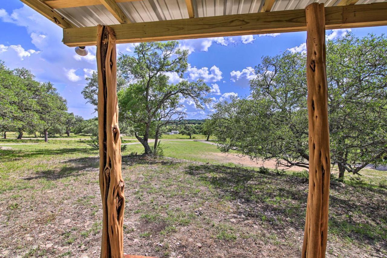 Rustic-Chic Country Cabin - 10 Mi To Main Street! Fredericksburg Luaran gambar