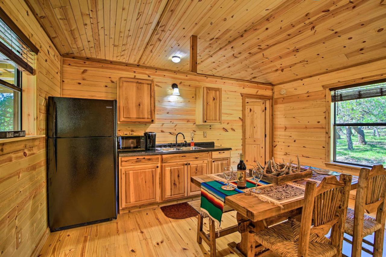Rustic-Chic Country Cabin - 10 Mi To Main Street! Fredericksburg Luaran gambar