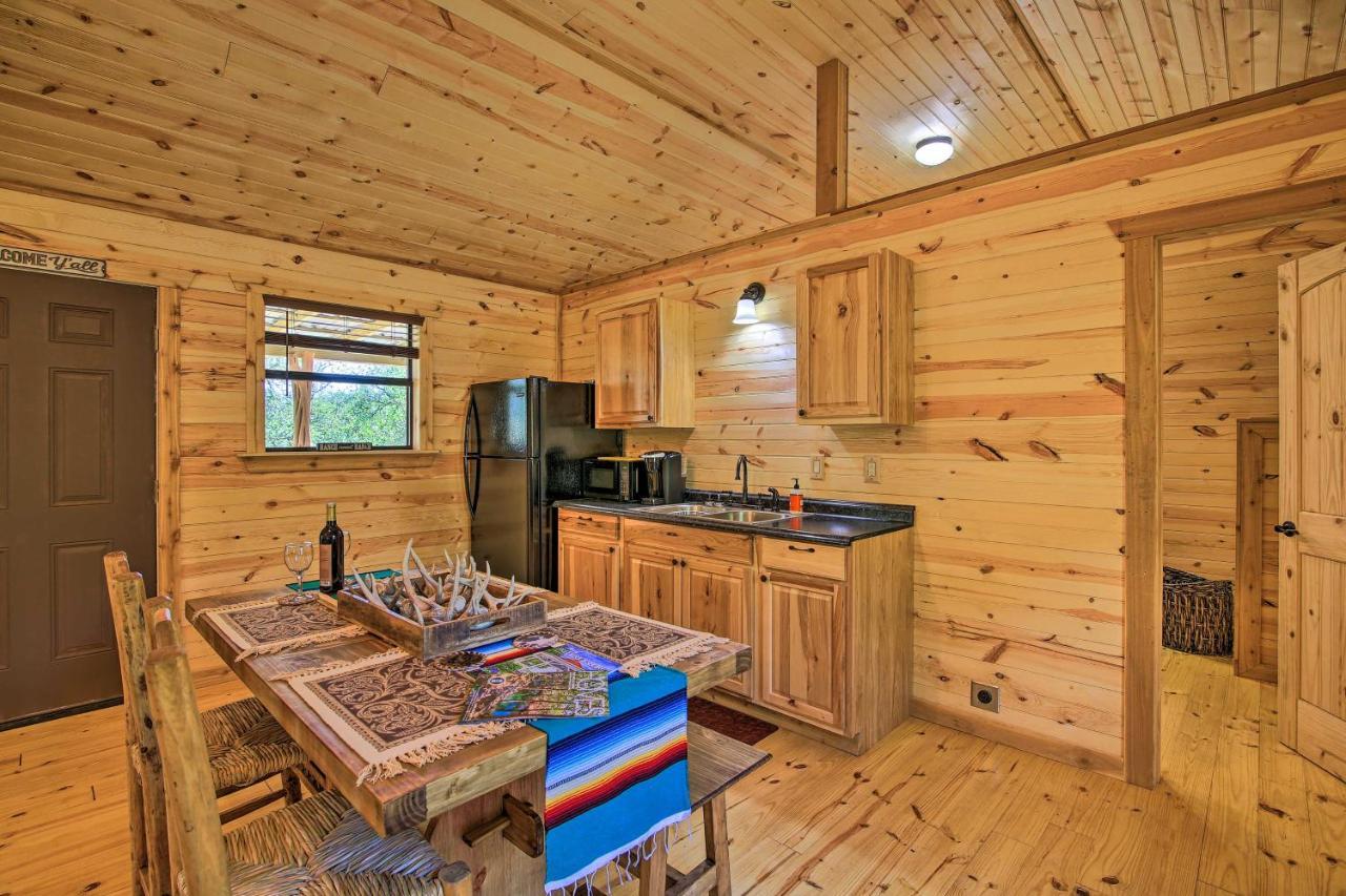 Rustic-Chic Country Cabin - 10 Mi To Main Street! Fredericksburg Luaran gambar
